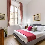 Ottaviano 게스트하우스 4*